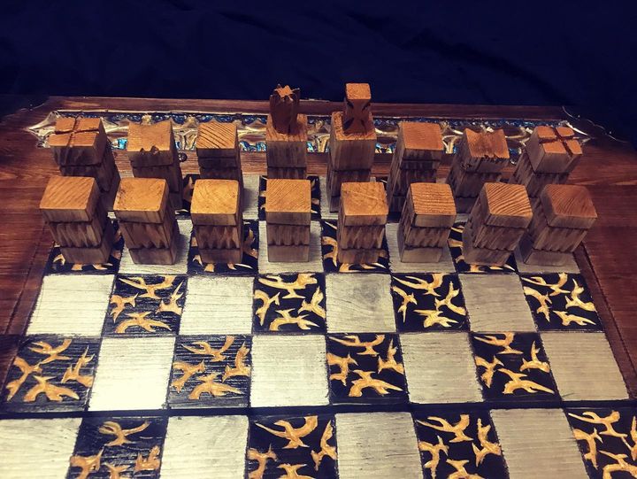 Hnefatafl-and-chess-big-board