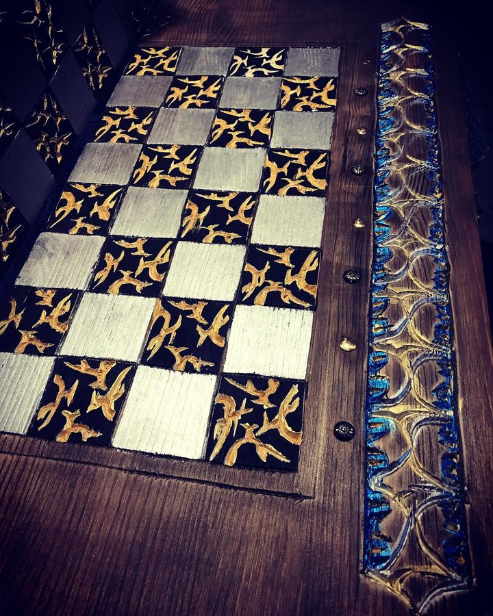 Hnefatafl-and-chess-big-board